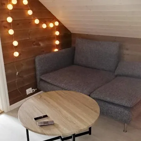 度假居 Holiday Home Kalvag *